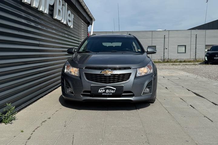Grå Chevrolet Cruze fra 2014