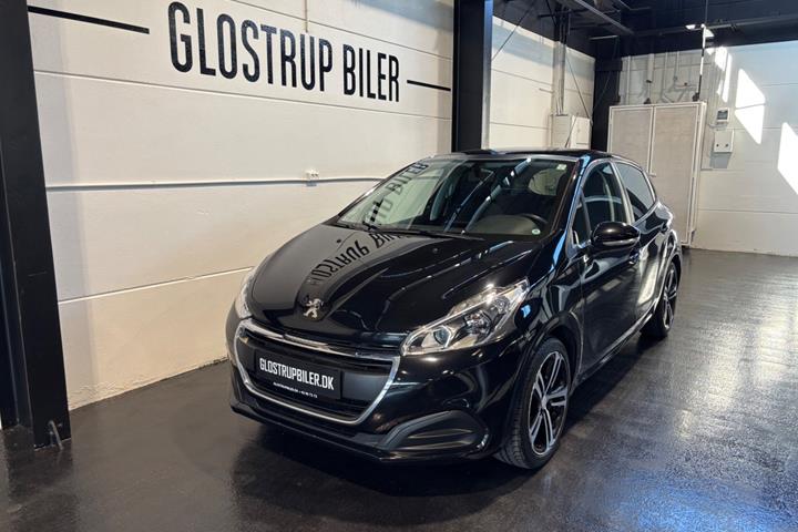 Sort Peugeot 208 fra 2017