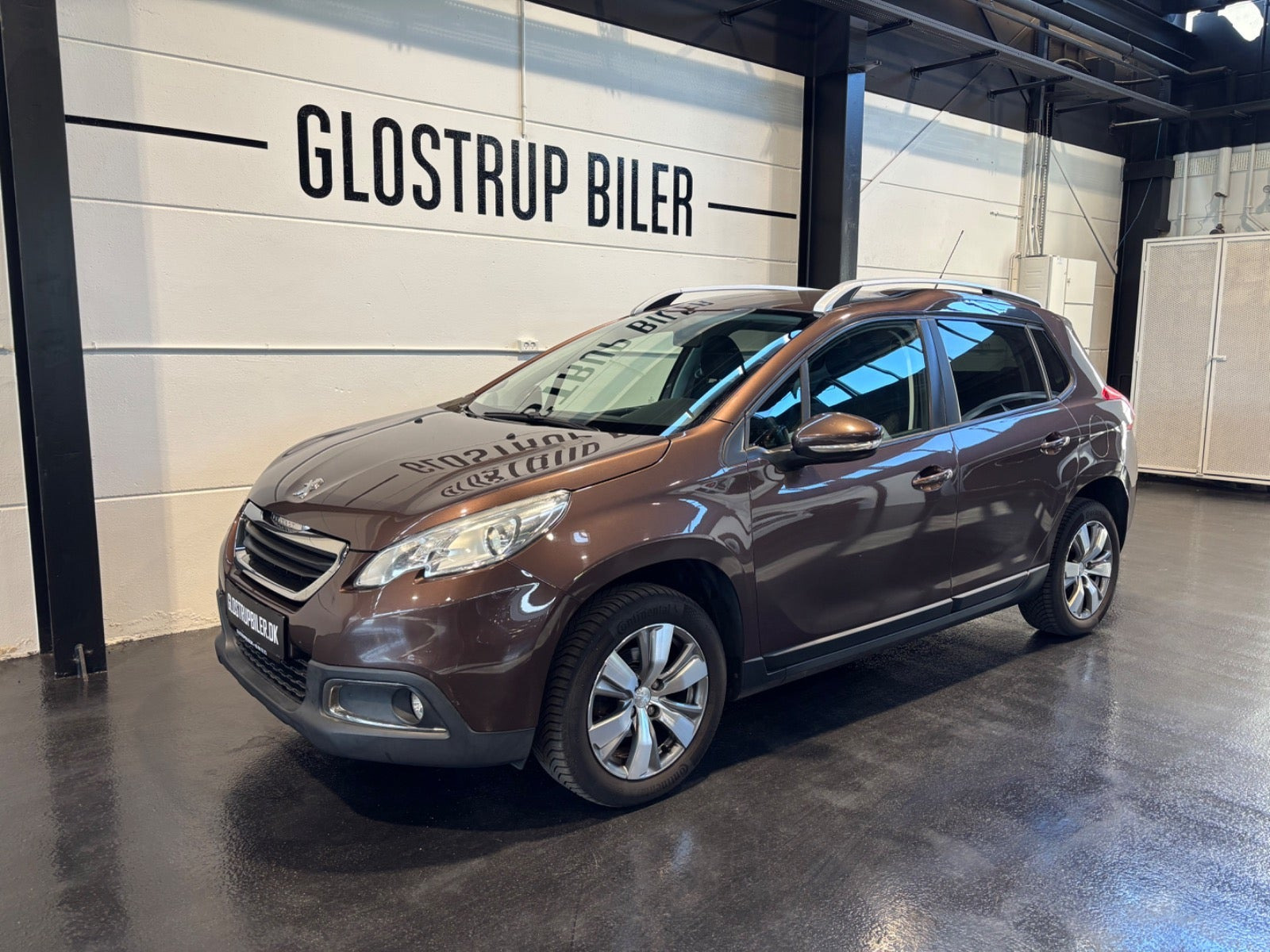 Brun Peugeot 2008 fra 2014