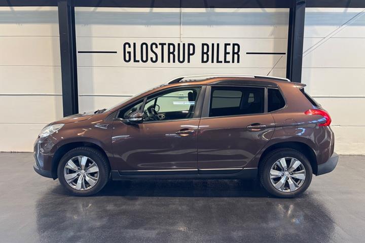 Brun Peugeot 2008 fra 2014