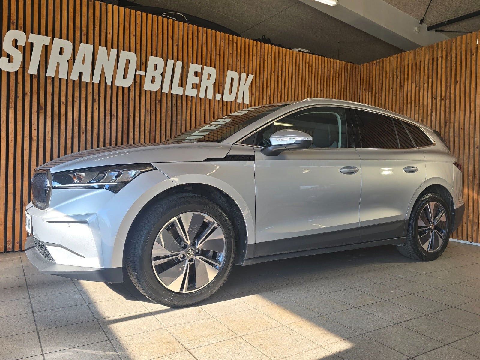 Sølv Skoda Enyaq fra 2025
