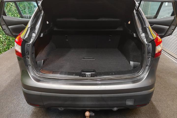 undefined Nissan Qashqai fra 2014