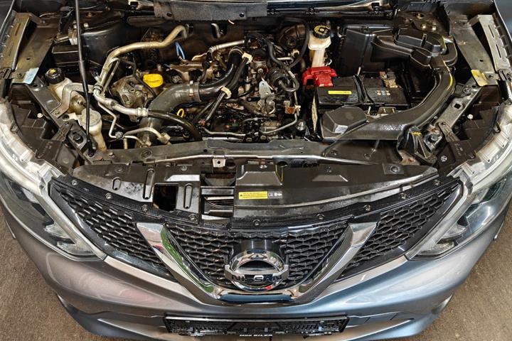 undefined Nissan Qashqai fra 2014