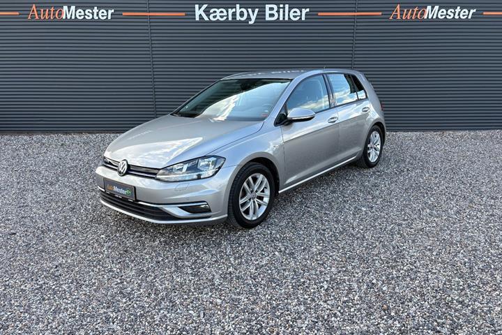 Sølv VW Golf VII fra 2019