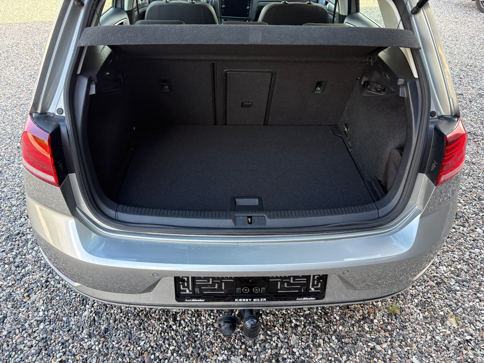 Sølv VW Golf VII fra 2019