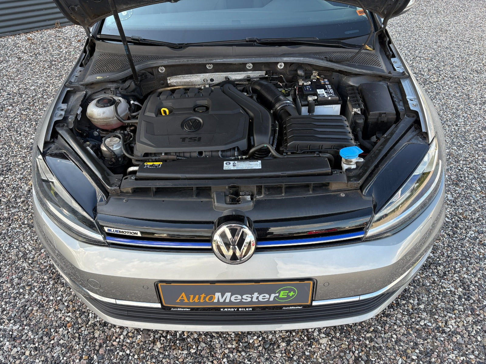 Sølv VW Golf VII fra 2019