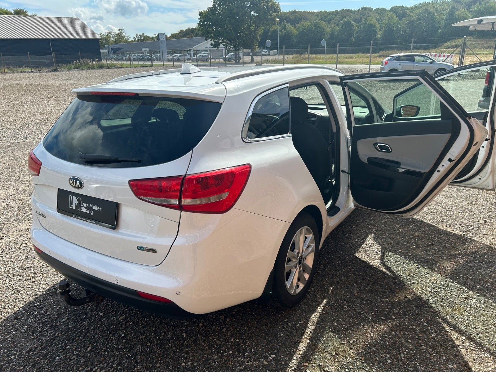 Hvid Kia Ceed fra 2017