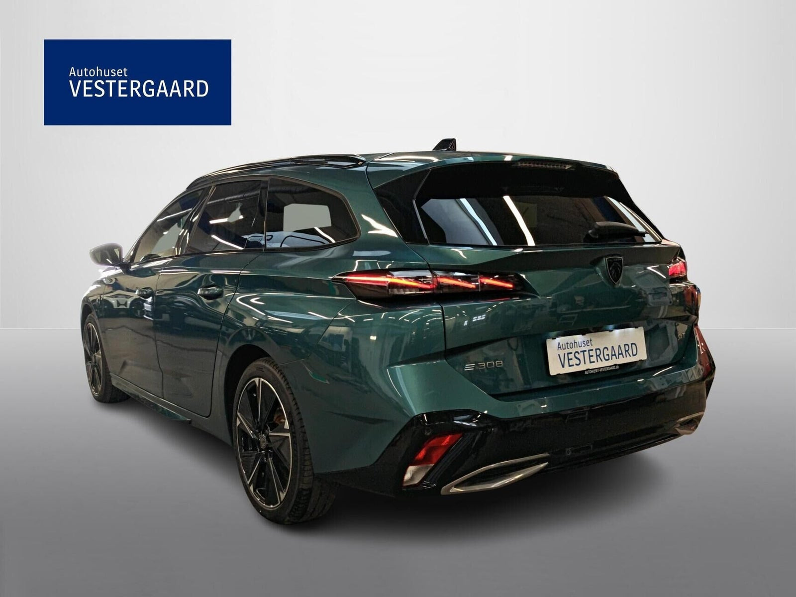 Blå Peugeot E-308 fra 2023