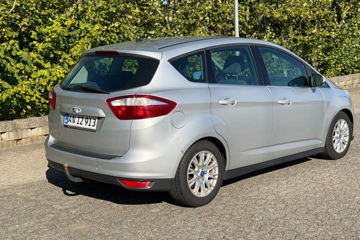 Sølv Ford C-MAX fra 2011