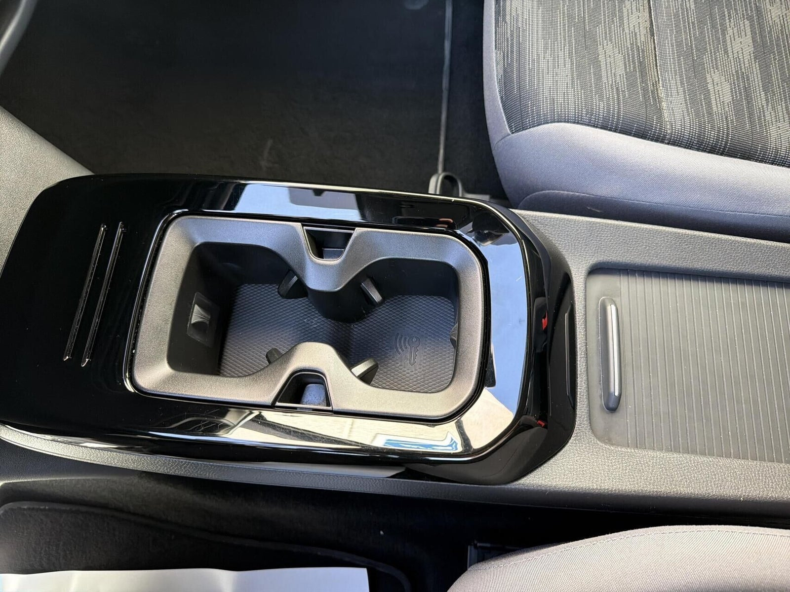 Sølv VW ID.4 fra 2021