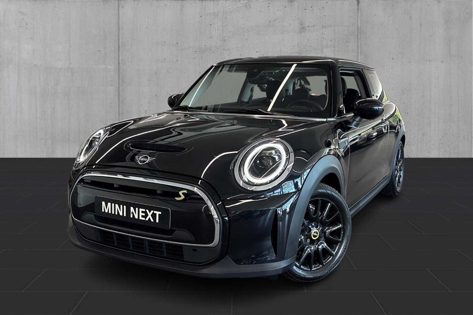 Mini Cooper SE Classic Trim