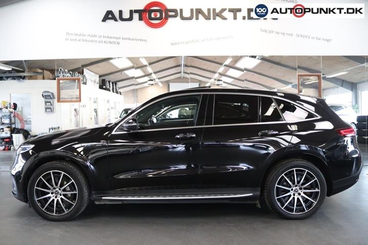 Sort Mercedes EQC400 fra 2020
