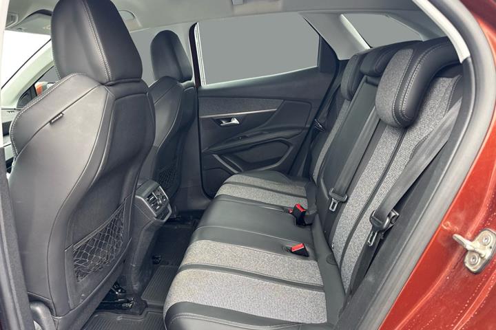 Bronze Peugeot 3008 fra 2018