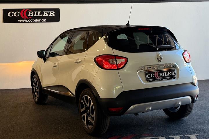 Hvid Renault Captur fra 2017