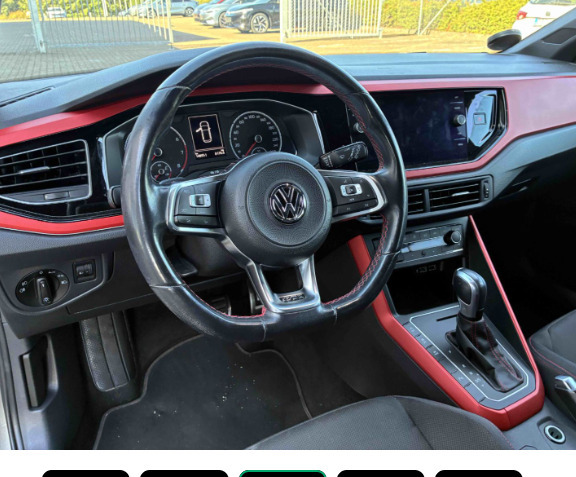 Grå VW Polo fra 2020