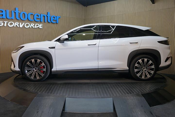 Hvid BYD Sealion 7 fra 2025