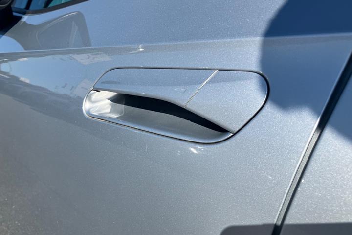 Sølv VW ID.4 fra 2023