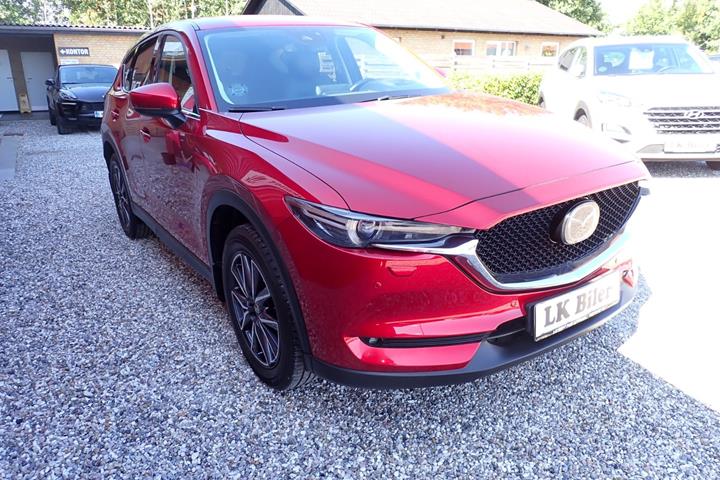 Rød Mazda CX-5 fra 2017