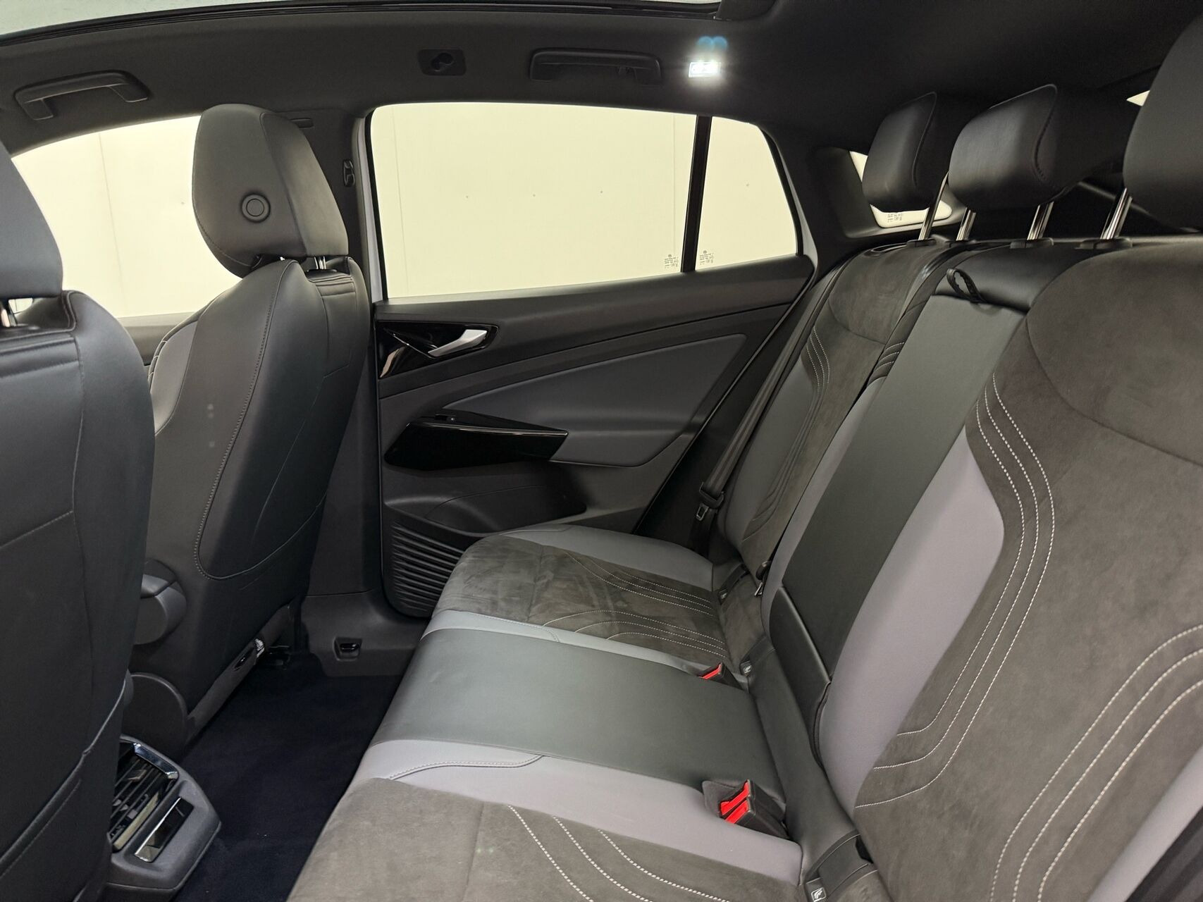 Hvid VW ID.5 fra 2023