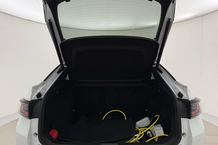 Hvid VW ID.5 fra 2023