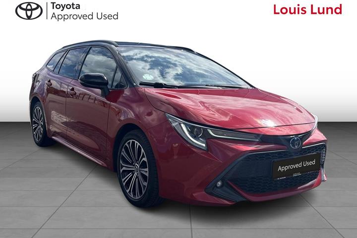 Rød Toyota Corolla fra 2020