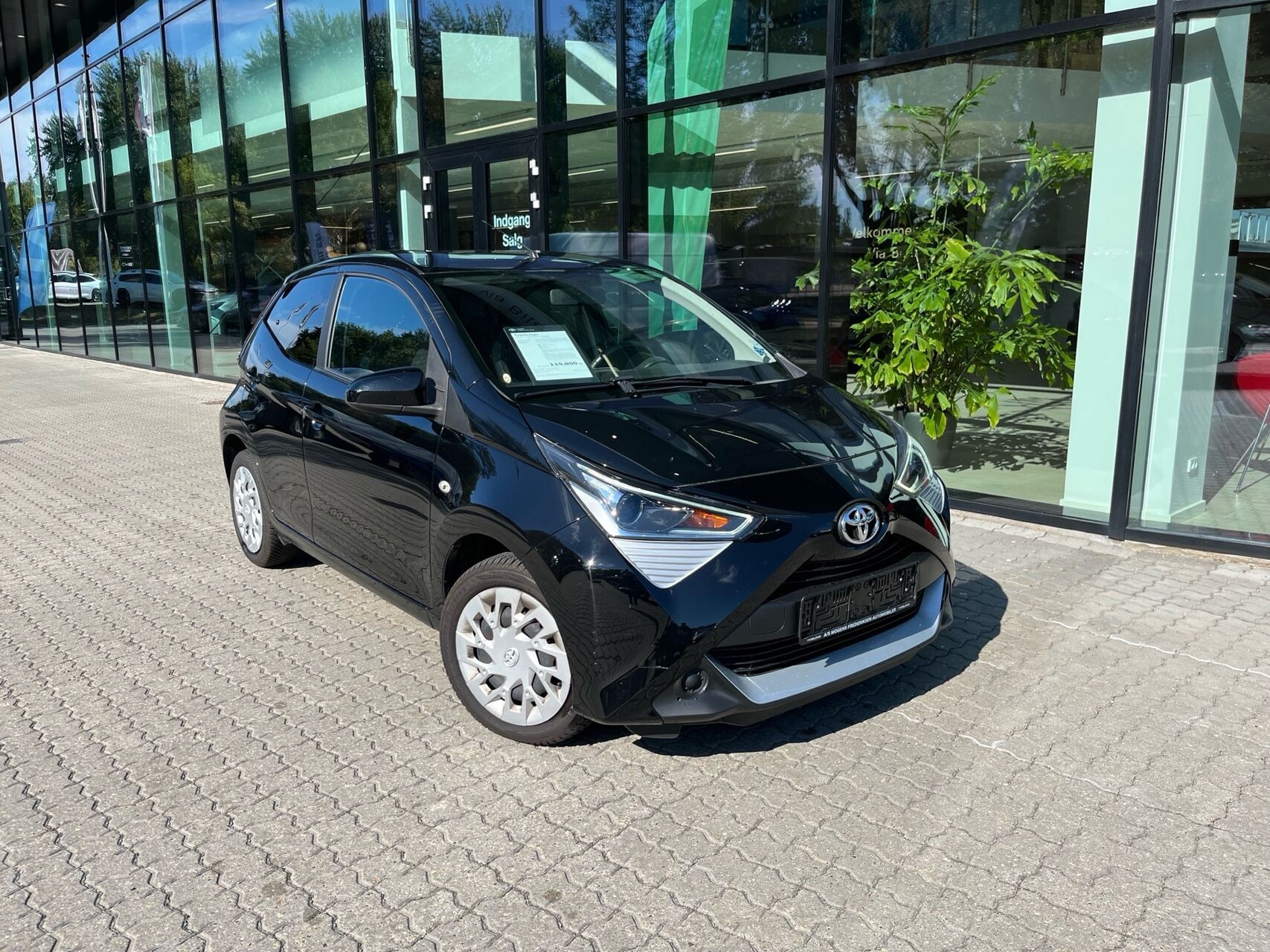 Toyota Aygo 1,0 VVT-I X-pression + DAB+ X-Shift 72HK 5d Aut.