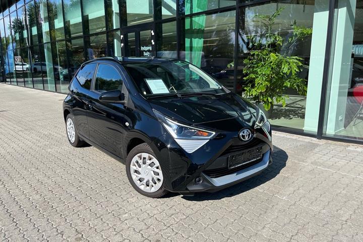 Sort Toyota Aygo fra 2020