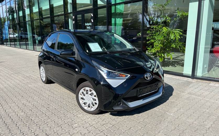 Toyota Aygo 1,0 VVT-I X-pression + DAB+ X-Shift 72HK 5d Aut.