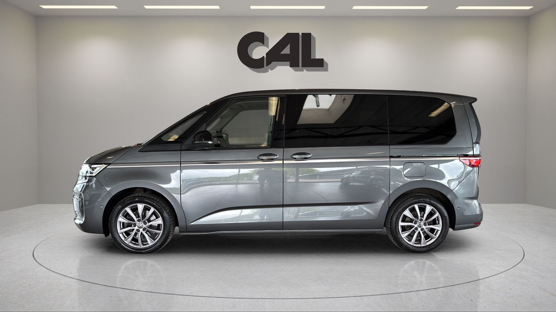 undefined VW Multivan fra 2022