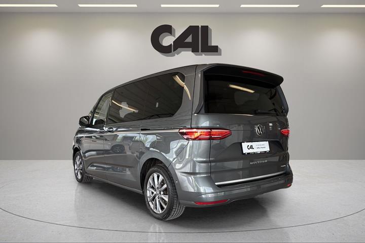 undefined VW Multivan fra 2022