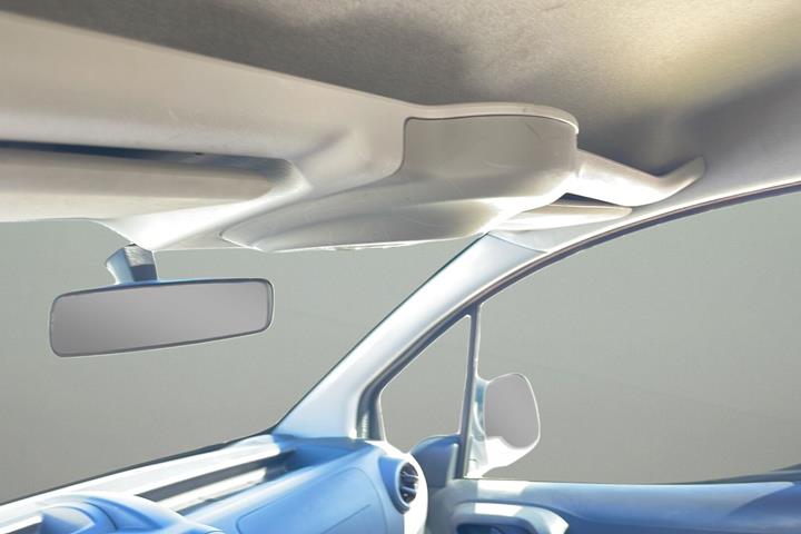 Hvid Peugeot Partner fra 2018