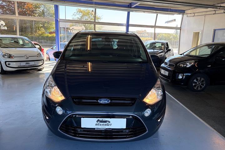 undefined Ford S-MAX fra 2011