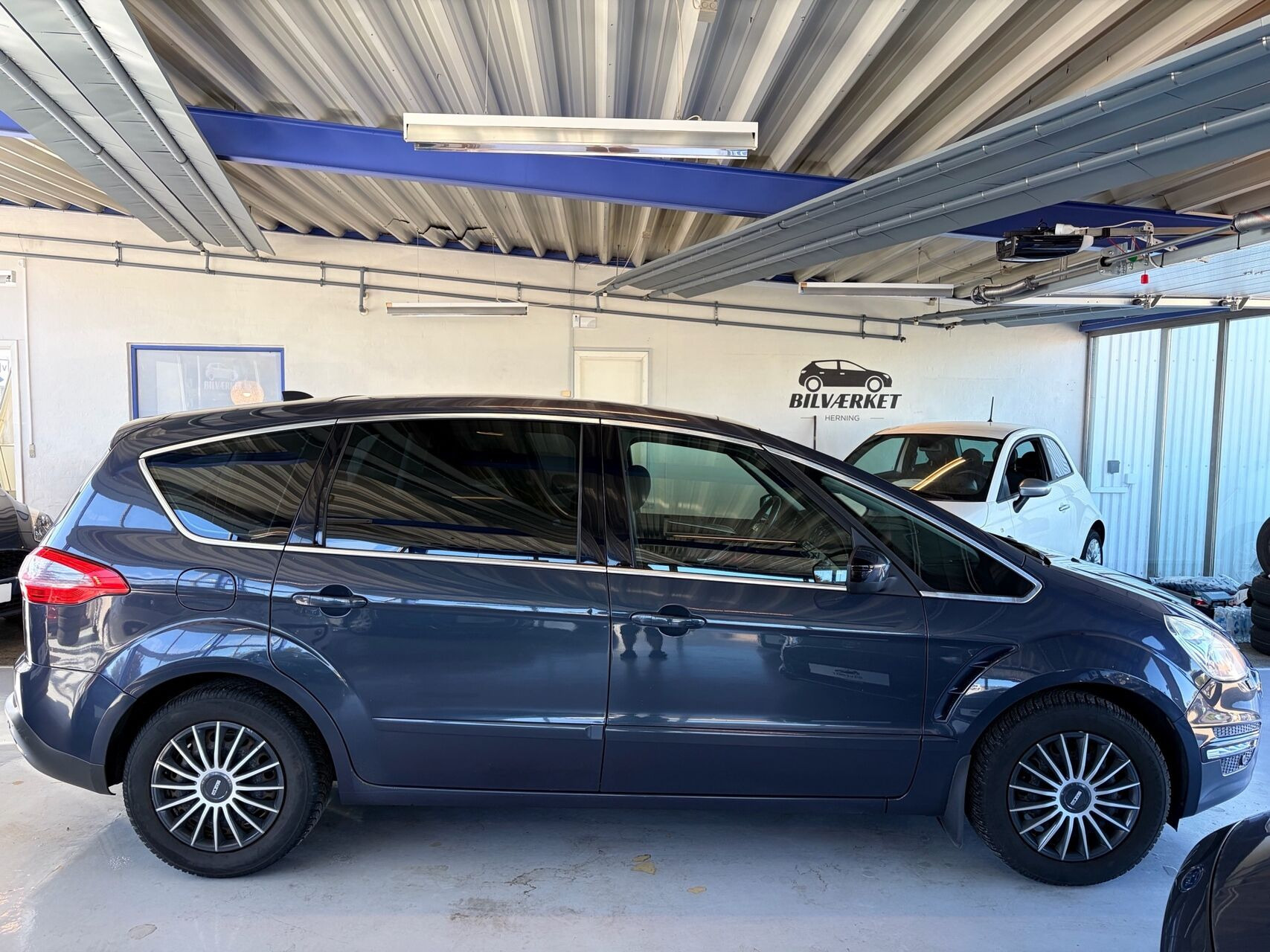 undefined Ford S-MAX fra 2011