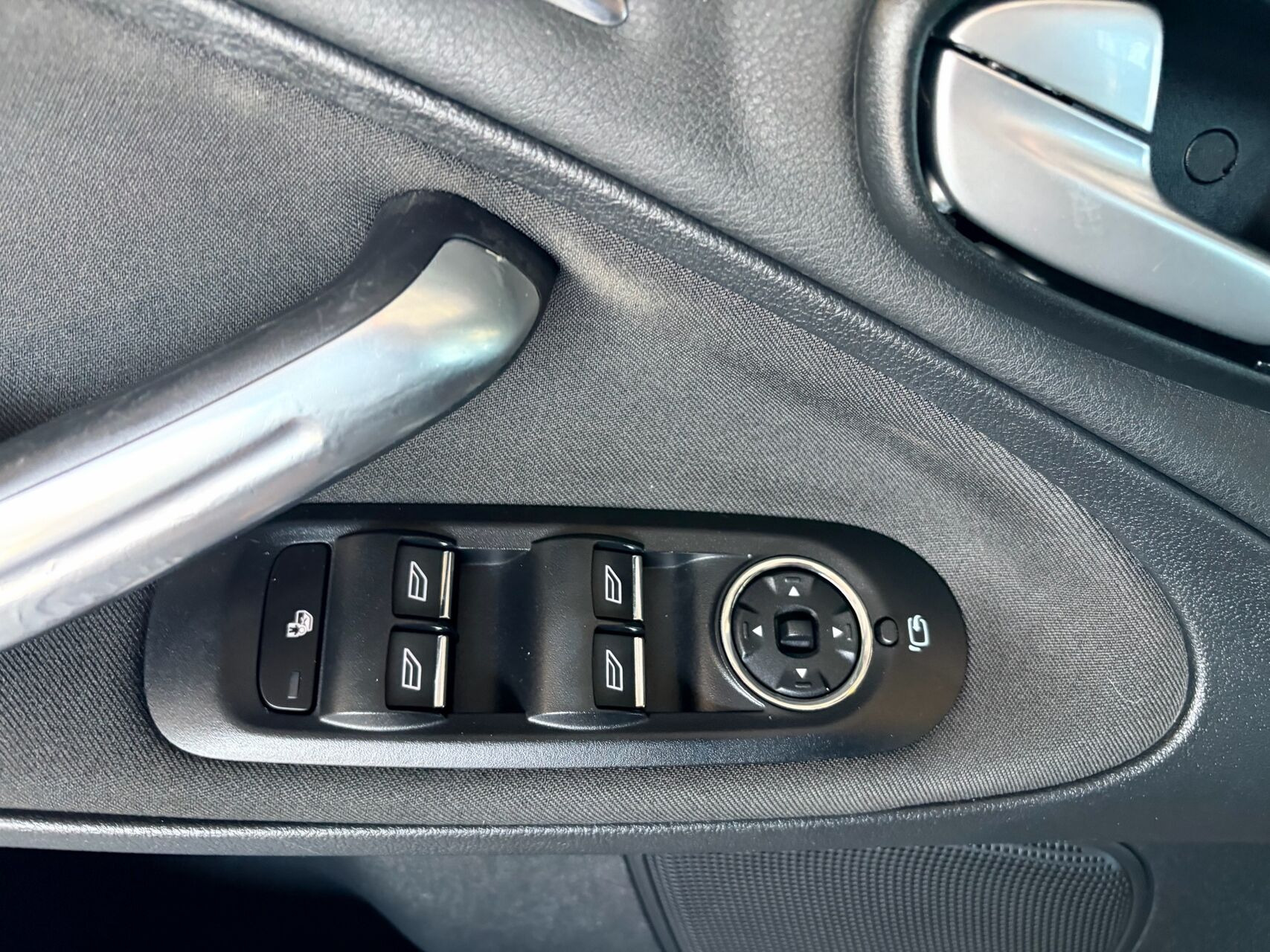 undefined Ford S-MAX fra 2011