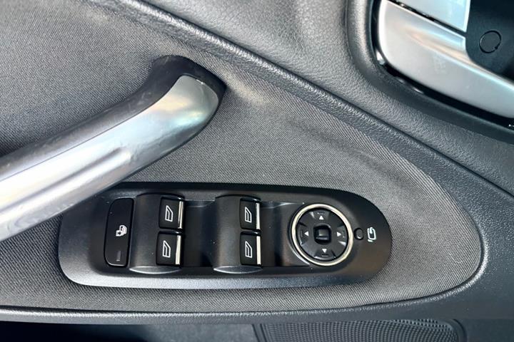 undefined Ford S-MAX fra 2011