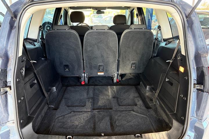 undefined Ford S-MAX fra 2011