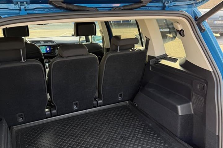 undefined VW Touran fra 2020