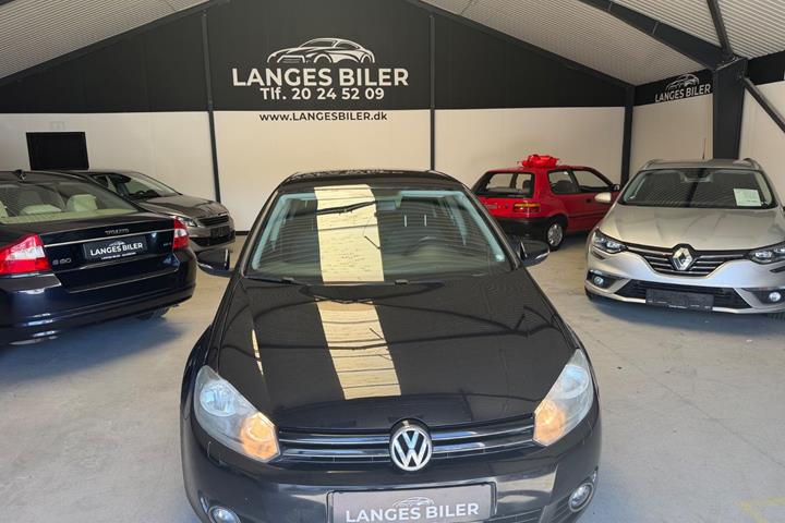 Sort VW Golf VI fra 2011