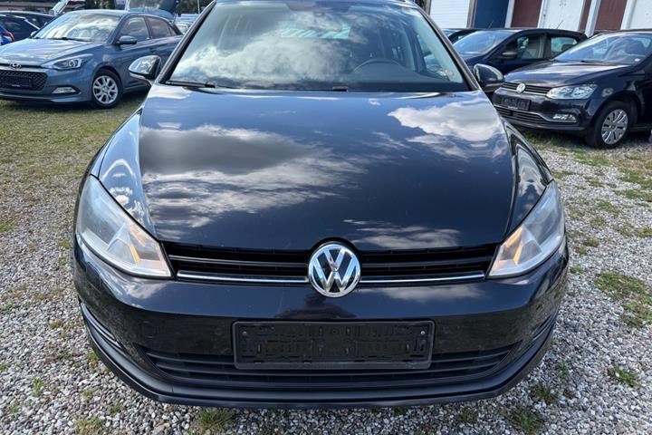 Sort VW Golf VII fra 2014