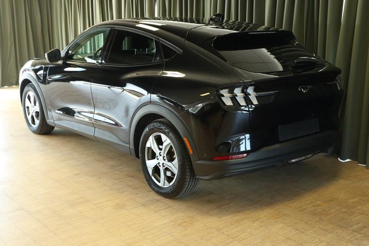 Grøn Ford Mustang Mach-E fra 2022