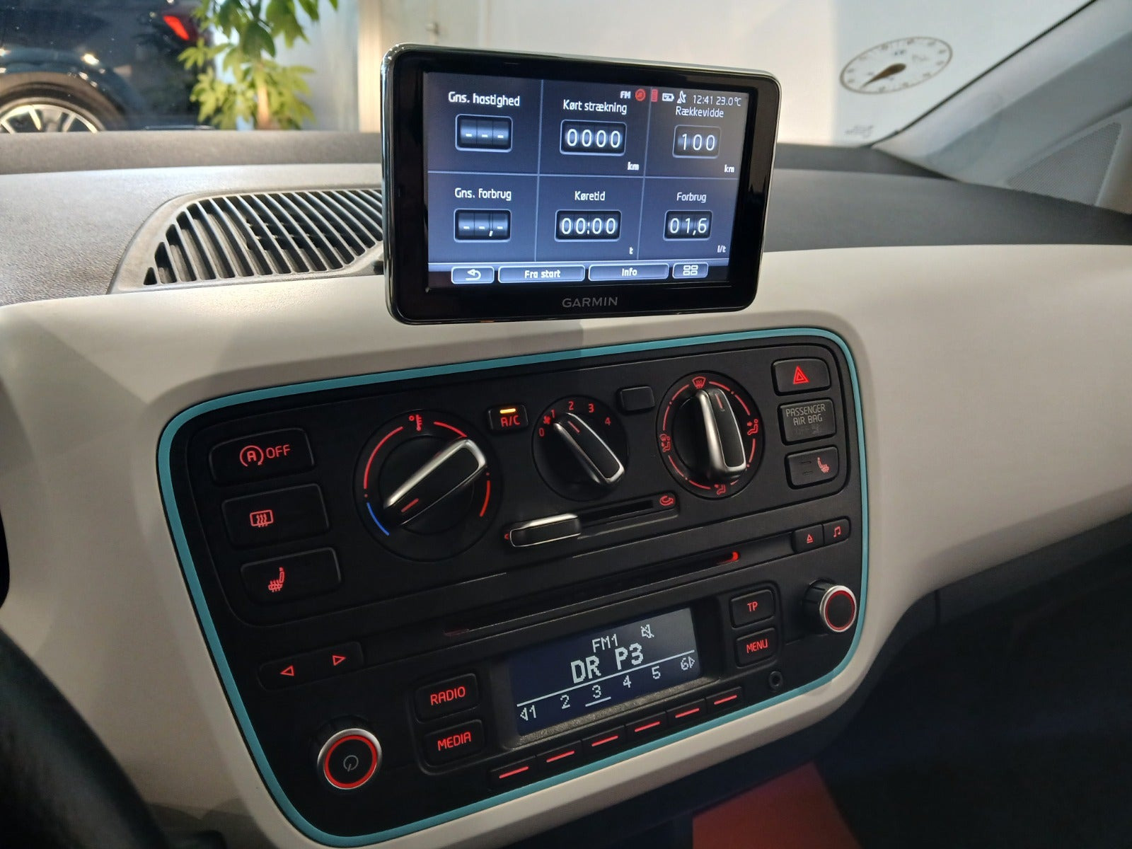 Hvid Seat Mii fra 2015