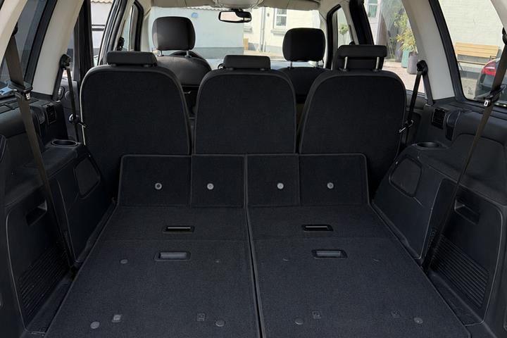 Sort Ford Galaxy fra 2007