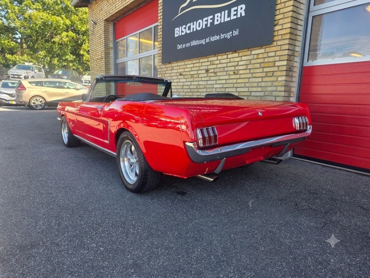 undefined Ford Mustang fra 1965
