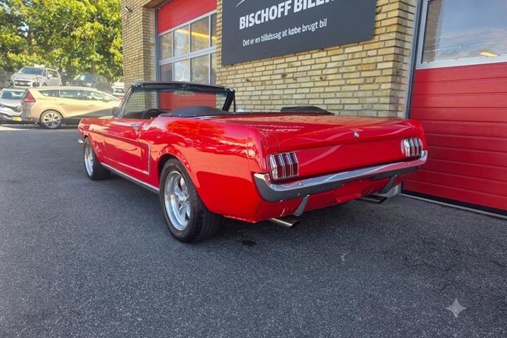 undefined Ford Mustang fra 1965