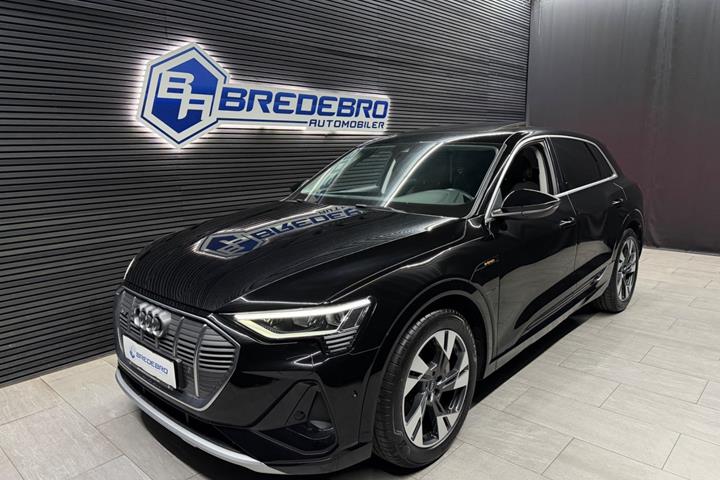 Sort Audi e-tron fra 2023