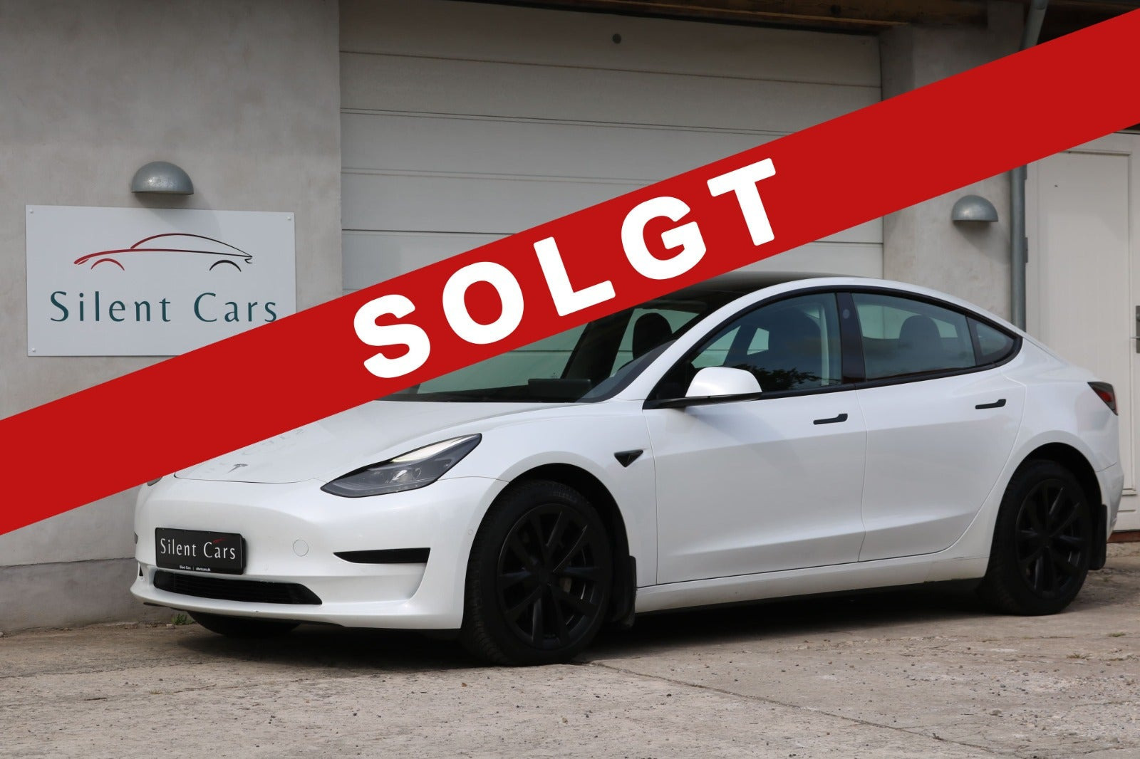 Tesla Model 3 Standard Range+ RWD