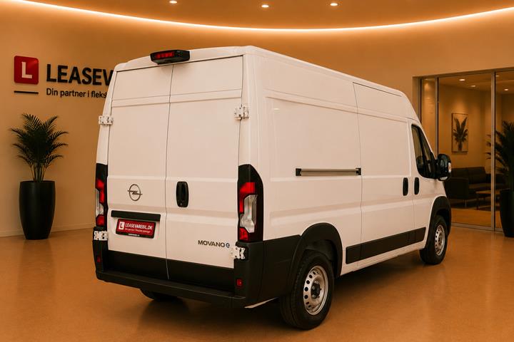 Hvid Opel Movano-e 35H fra 2025