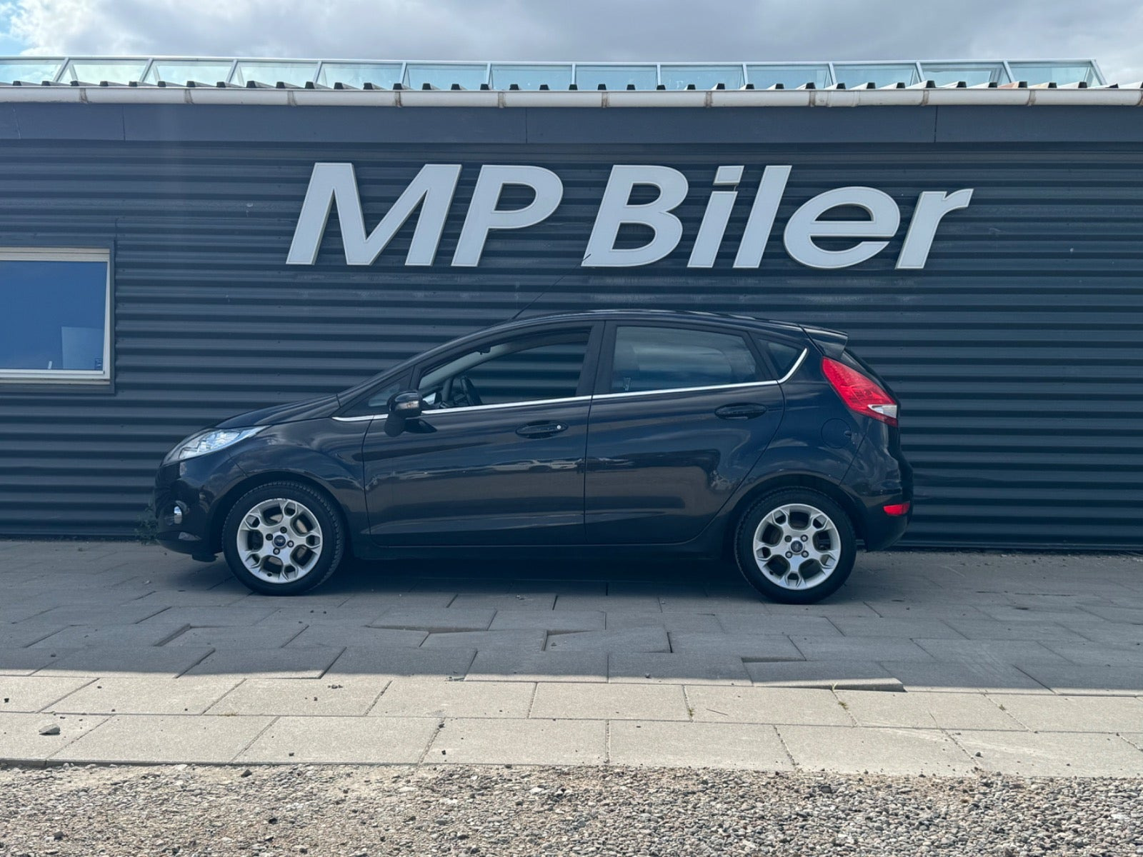 Sort Ford Fiesta fra 2012