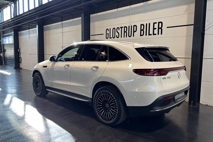Hvid Mercedes EQC400 fra 2020
