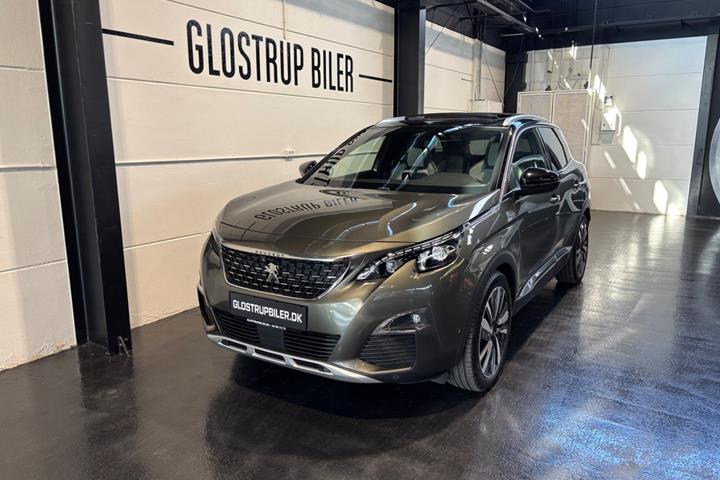 Grøn Peugeot 3008 fra 2020